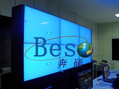 液晶監(jiān)視器在安防監(jiān)控設(shè)備中的關(guān)鍵應(yīng)用與發(fā)展趨勢